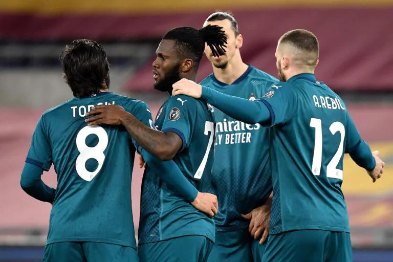 赛地聚焦:德甲赛后热度飙升,西汉姆止住颓势,赛场秩序良好,心理建设被强调的简单介绍 赛地聚焦:德甲赛后热度飙升,西汉姆止住颓势,赛场秩序良好,心理建设被强调的简单介绍