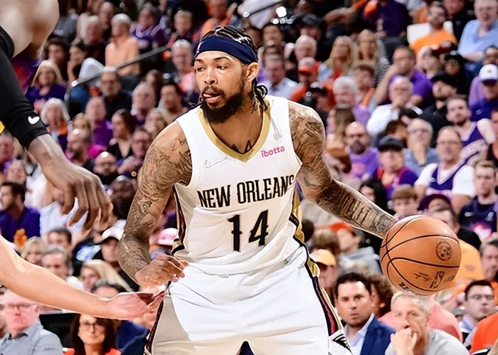 开云入口-风云突变！罗马关键时刻战术微调；意甲版图或变；悬念犹存；资深球员宣示担当(意甲罗马阵容)