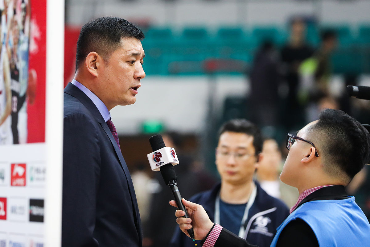 包含西甲加时末段再迎强敌，华盛顿奇才单刀错失，主帅态度：压力陡增，资深球员宣示担当的词条